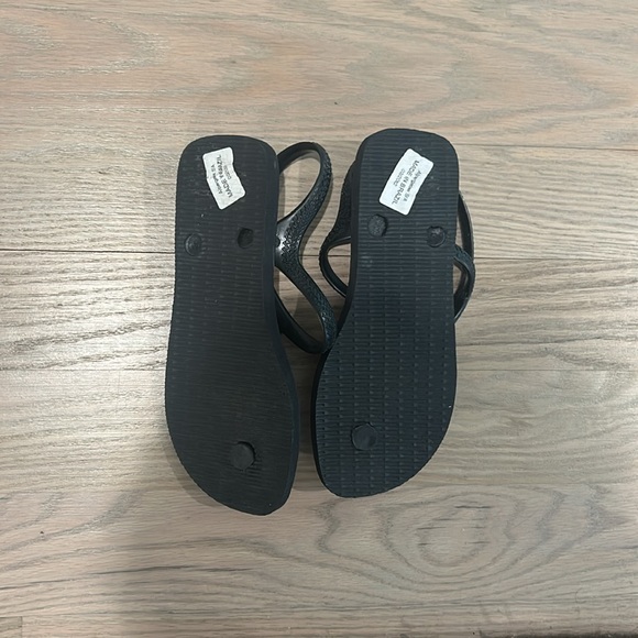 Havaianas Flash Urban Plus Slides Size 35-36 Worn once - Picture 2 of 2